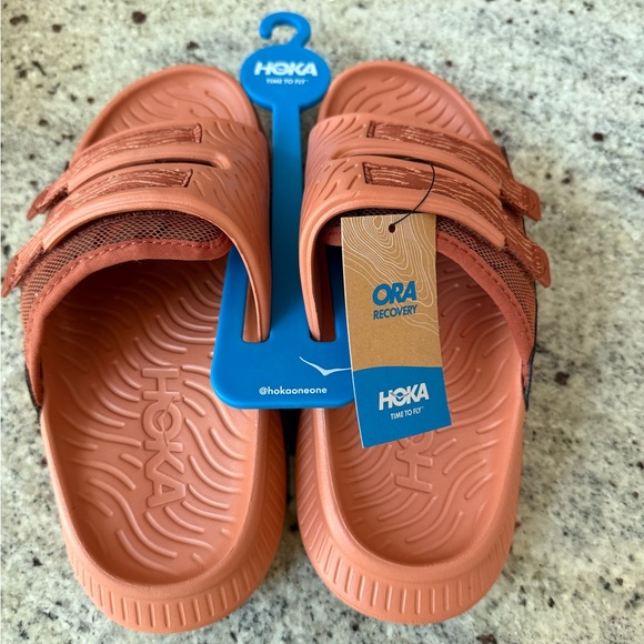 Gender Inclusive Ora Luxe Slide Sandal HOKA - Picture 3 of 5